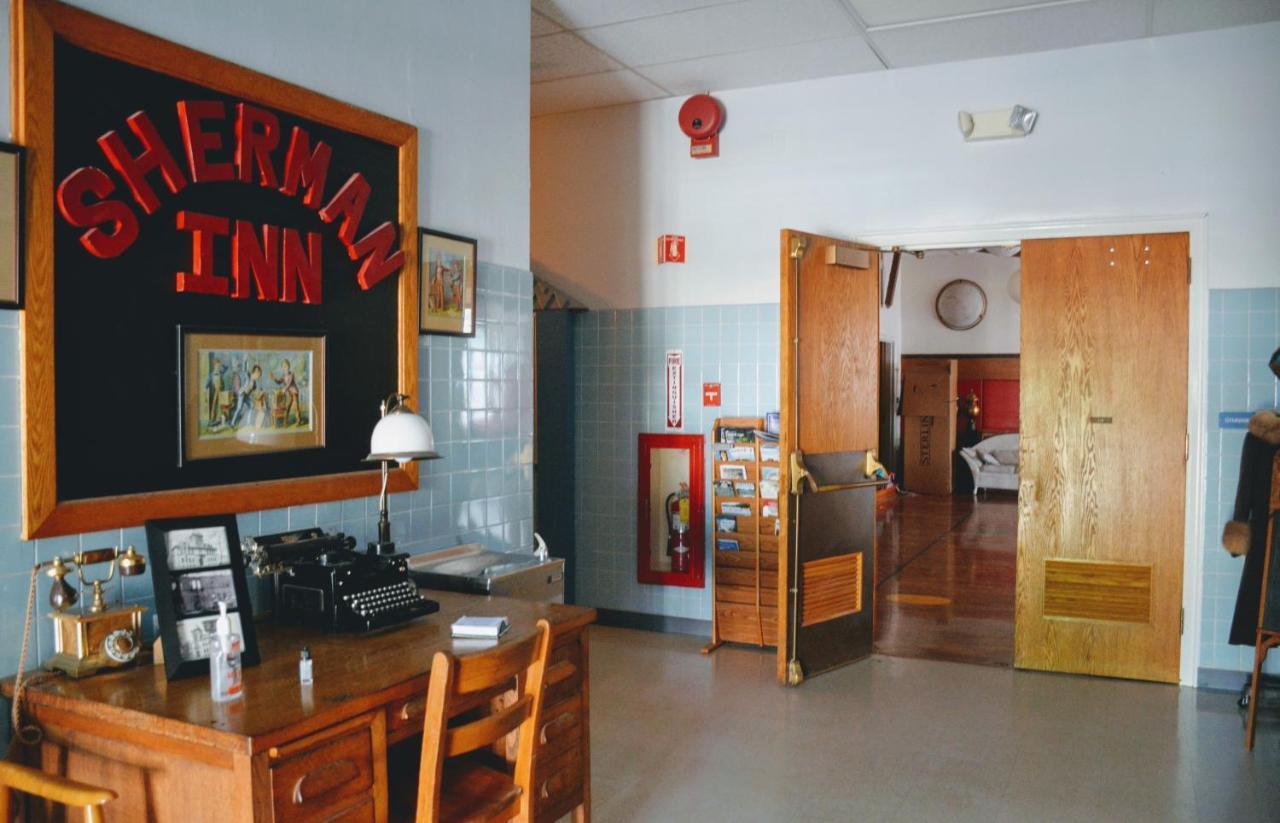 Sherman Inn Ogdensburg Exterior foto